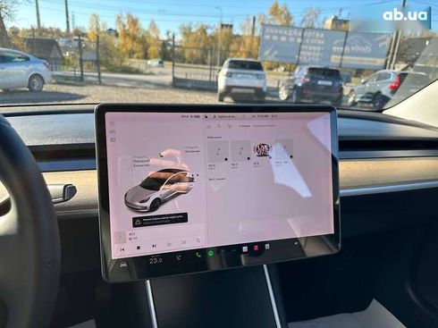 Tesla Model 3 2020 - фото 24
