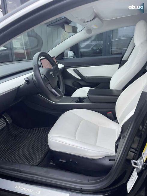Tesla Model 3 2019 - фото 8