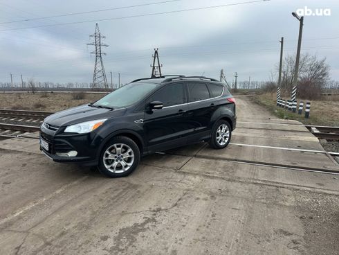 Ford Escape 2013 черный - фото 5