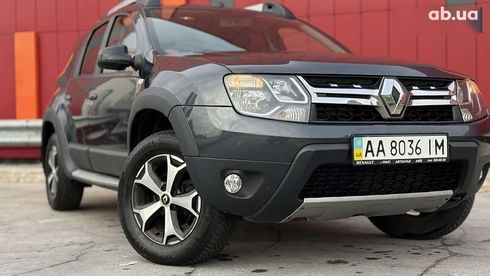Renault Duster 2017 - фото 11