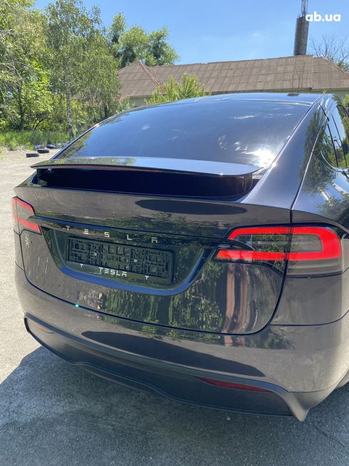 Tesla Model X 2024 серый - фото 13
