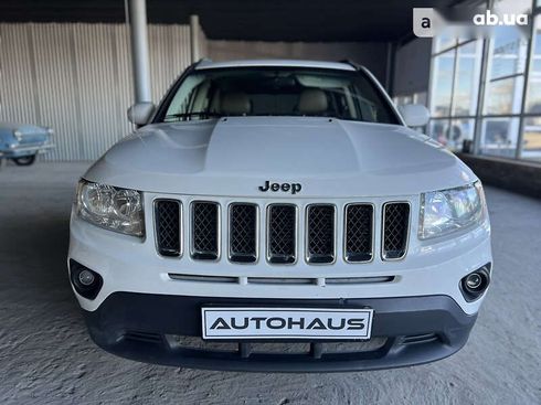 Jeep Compass 2013 - фото 2