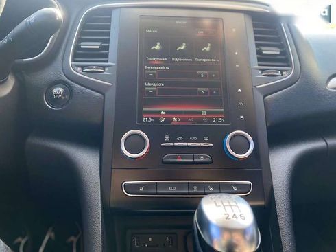 Renault Megane 2016 - фото 15