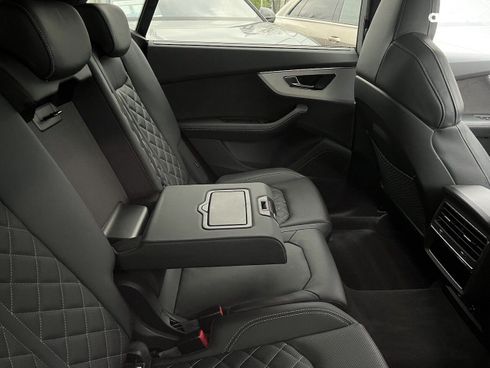 Audi Q8 2020 - фото 12
