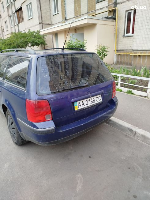Volkswagen Passat 1998 синий - фото 6