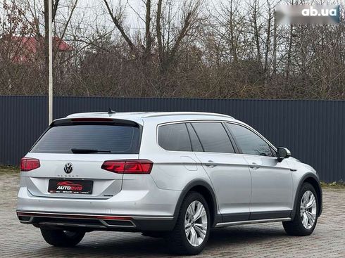 Volkswagen passat alltrack 2020 - фото 4