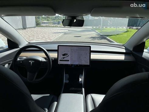 Tesla Model 3 2019 - фото 13