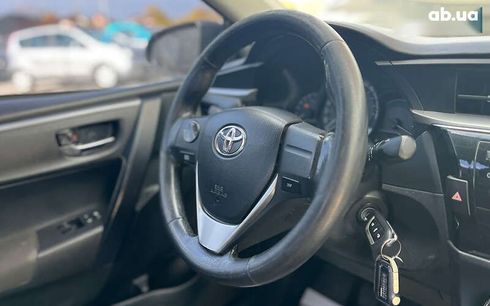 Toyota Corolla 2013 - фото 18
