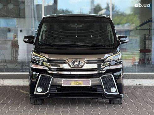 Toyota Vellfire 2017 - фото 3
