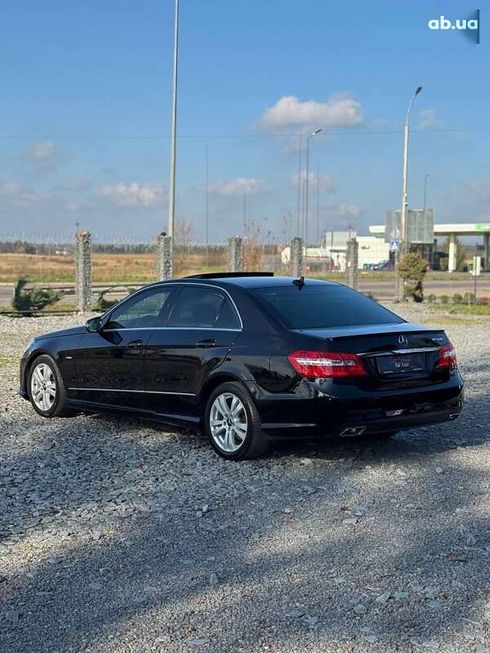 Mercedes-Benz E-Класс 2012 - фото 3