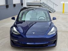 Продаж вживаних Tesla Model 3 в Рівному - купити на Автобазарі