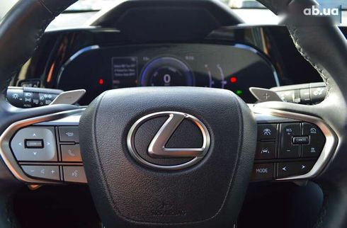Lexus NX 2022 - фото 27