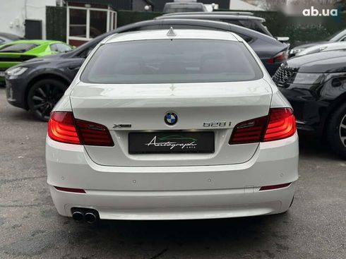 BMW 5 серия 2012 - фото 4