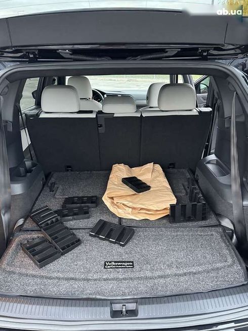 Volkswagen Tiguan 2019 - фото 19