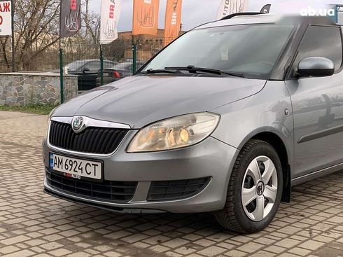 Skoda Roomster 2011 - фото 4