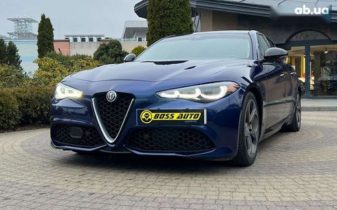 Alfa Romeo Giulia 2017 - фото 3