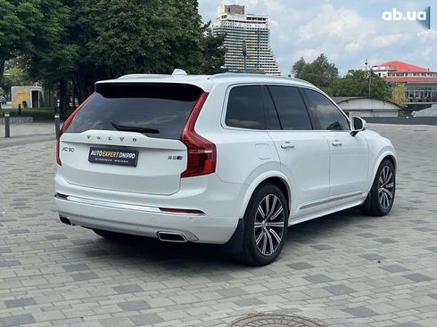Volvo XC90 2021 - фото 16