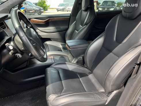 Tesla Model X 2019 серый - фото 16