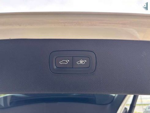 Volvo XC90 2018 - фото 24