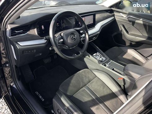 Skoda Octavia 2021 - фото 28