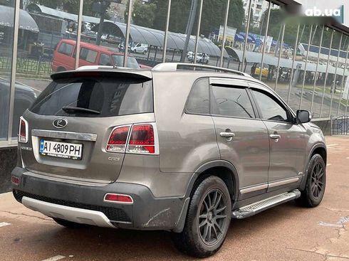 Kia Sorento 2012 - фото 4