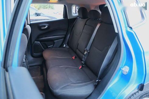 Jeep Compass 2017 - фото 12