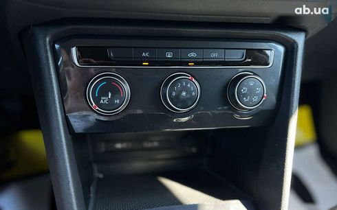 Volkswagen Tiguan 2020 - фото 19