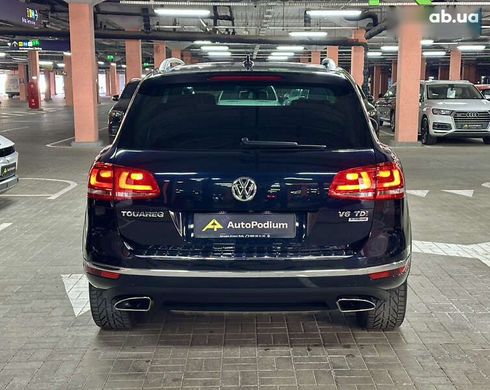 Volkswagen Touareg 2015 - фото 10