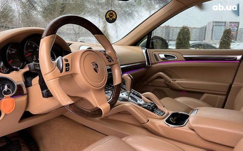 Porsche Cayenne 2010 - фото 10