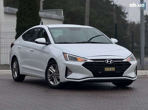 Hyundai Elantra 2019 - фото 16