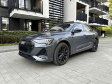 Продажа б/у Audi E-Tron в Черкасской области - купить на Автобазаре