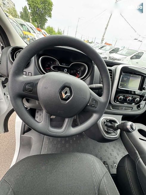 Renault Trafic 2021 - фото 22