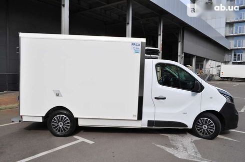 Opel Vivaro 2018 - фото 11