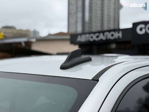 Chevrolet Silverado 2020 - фото 16