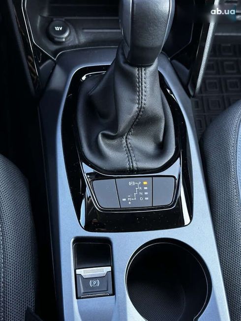 Peugeot 2008 2020 - фото 11
