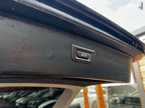 BMW 5 серия 2014 - фото 18