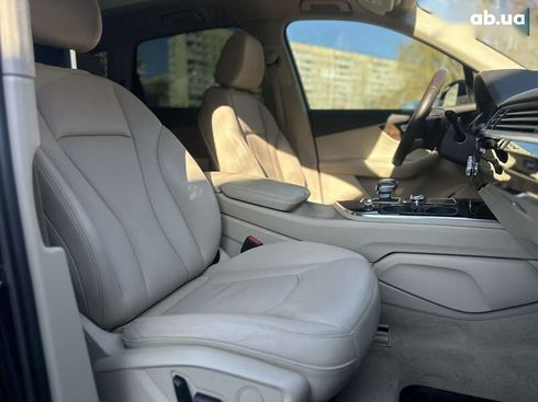 Audi Q7 2017 - фото 13