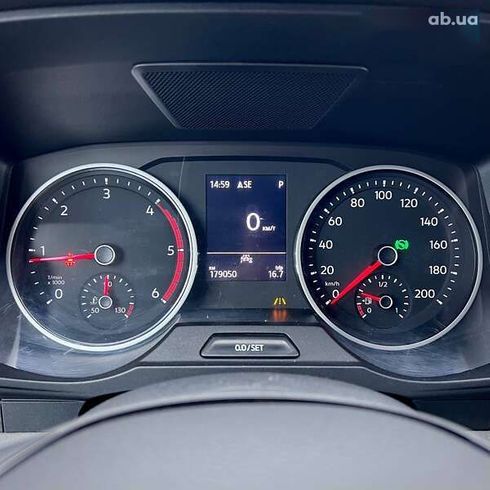 Volkswagen Crafter 2020 - фото 17