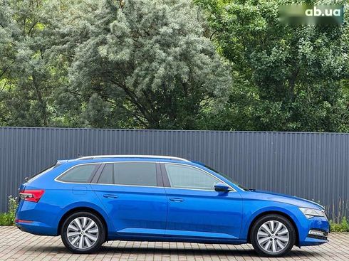 Skoda Superb 2022 - фото 3