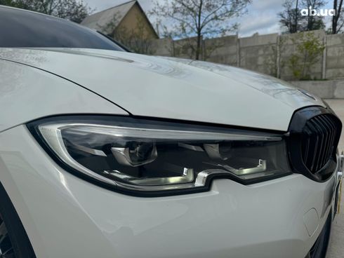 BMW 3 серия 2019 белый - фото 11