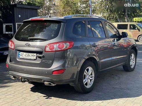 Hyundai Santa Fe 2010 - фото 21