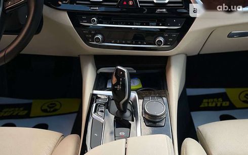 BMW 5 серия 2018 - фото 17
