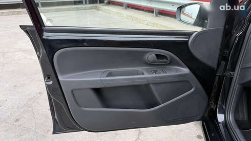 Volkswagen e-Up 2021 - фото 18