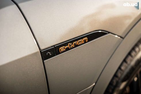 Audi E-Tron 2022 - фото 13