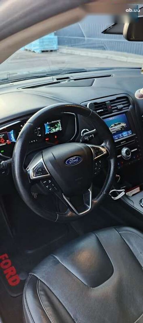Ford Fusion 2020 - фото 11