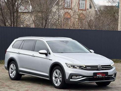 Volkswagen passat alltrack 2020 - фото 2
