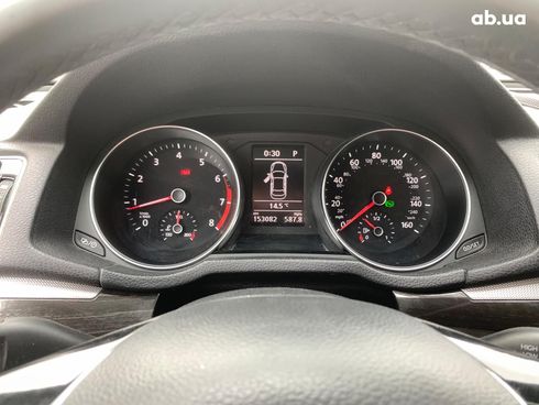 Volkswagen Passat 2018 белый - фото 35