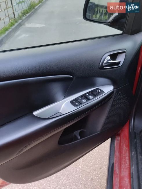 Dodge Journey 2015 красный - фото 5