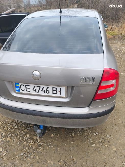 Skoda Octavia 2008 бежевый - фото 2