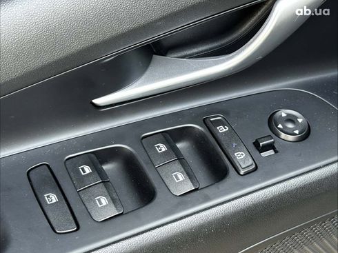 Hyundai Elantra 2022 черный - фото 28